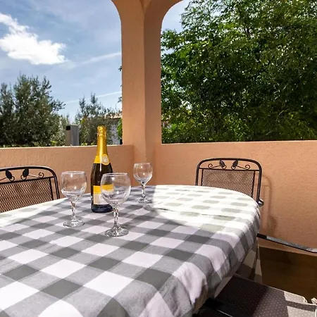 Milena Apartment