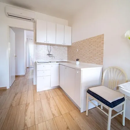 Milena Apartment *